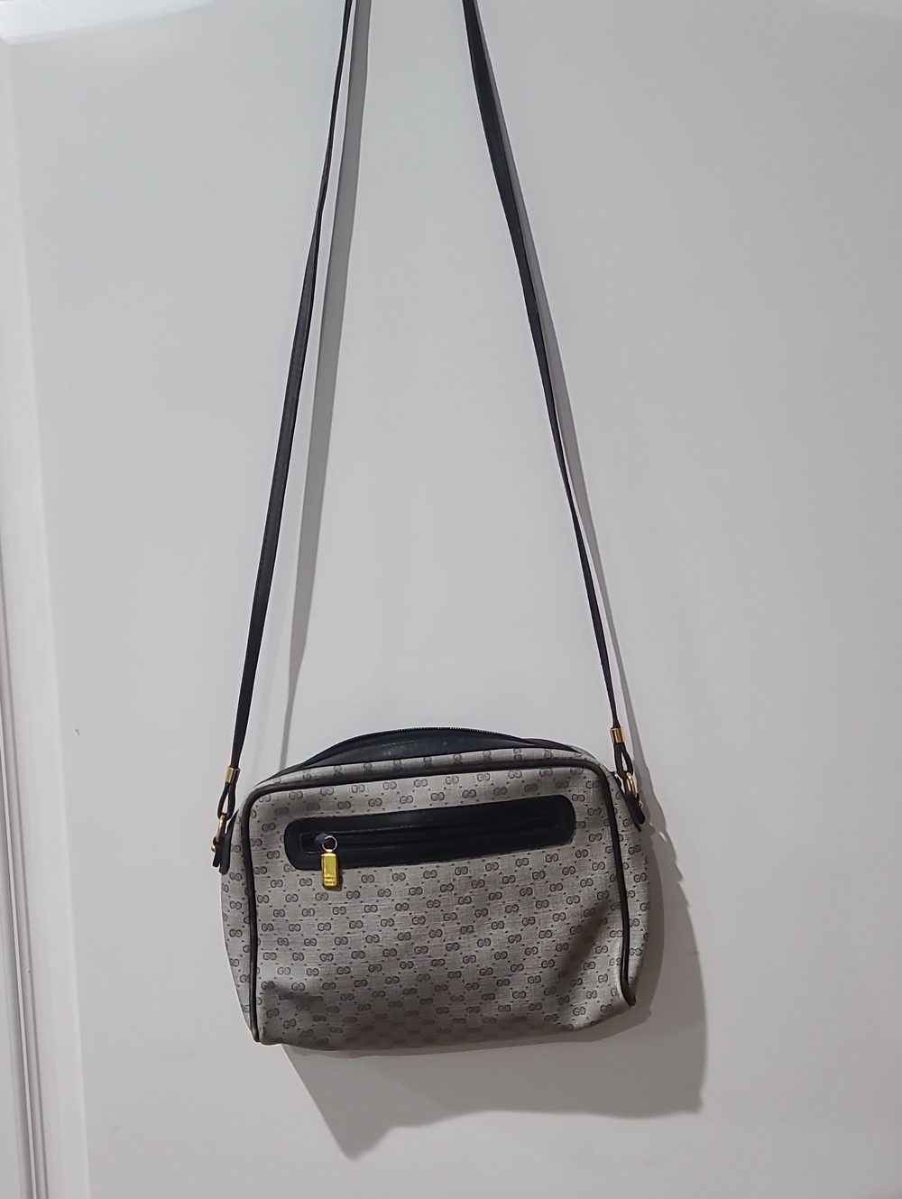 GUCCI Monogram Crossbody Shoulder Bag in Light Gray and Navy Blue